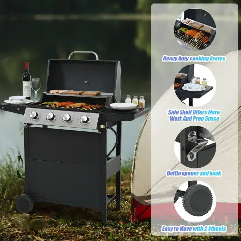 Schwarzer Propangasgrill mit vier Brennern und 34.000 Btu Leistung, ausgestattet mit Edelstahl-Bedienelementen und Seitenablagen zum Kochen im Freien.