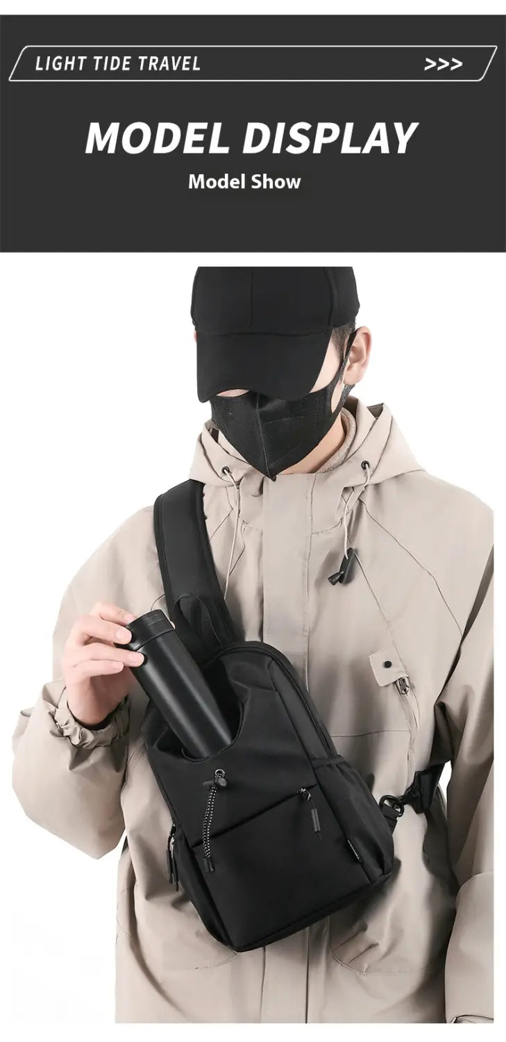 Schwarze wasserdichte Herren-Oxford-Gewebe-Minimalist-Crossbody-Brusttasche aus Nylon mit mehreren Reißverschlussfächern und verstellbarem Riemen.