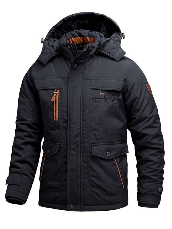 Manteau d’hiver pour homme doublé en polaire en tissu isolant noir, avec doublure de capuche en polaire orange et tirettes de fermeture éclair marron, comprenant des poches à rabat boutonné.