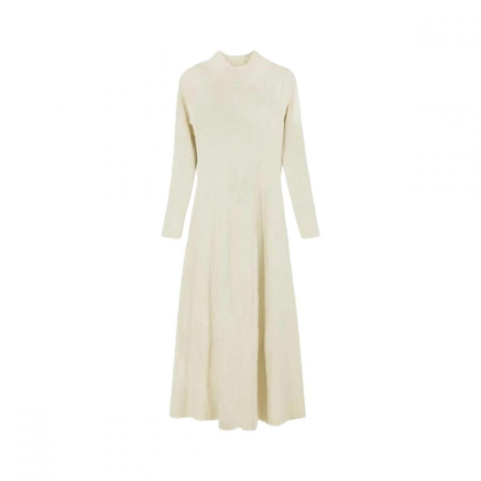 Robe midi en maille à manches longues de couleur crème douce, à encolure haute et jupe légèrement évasée, appelée robe midi en maille élégante à col montant et manches longues.