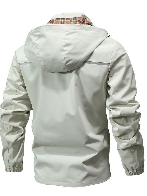 Herren-Wasserabweisender Trenchcoat mit Kapuze in Hellgrau mit wasserabweisendem Material, karierter gefütterter Kapuze und dezenten reflektierenden Streifen.