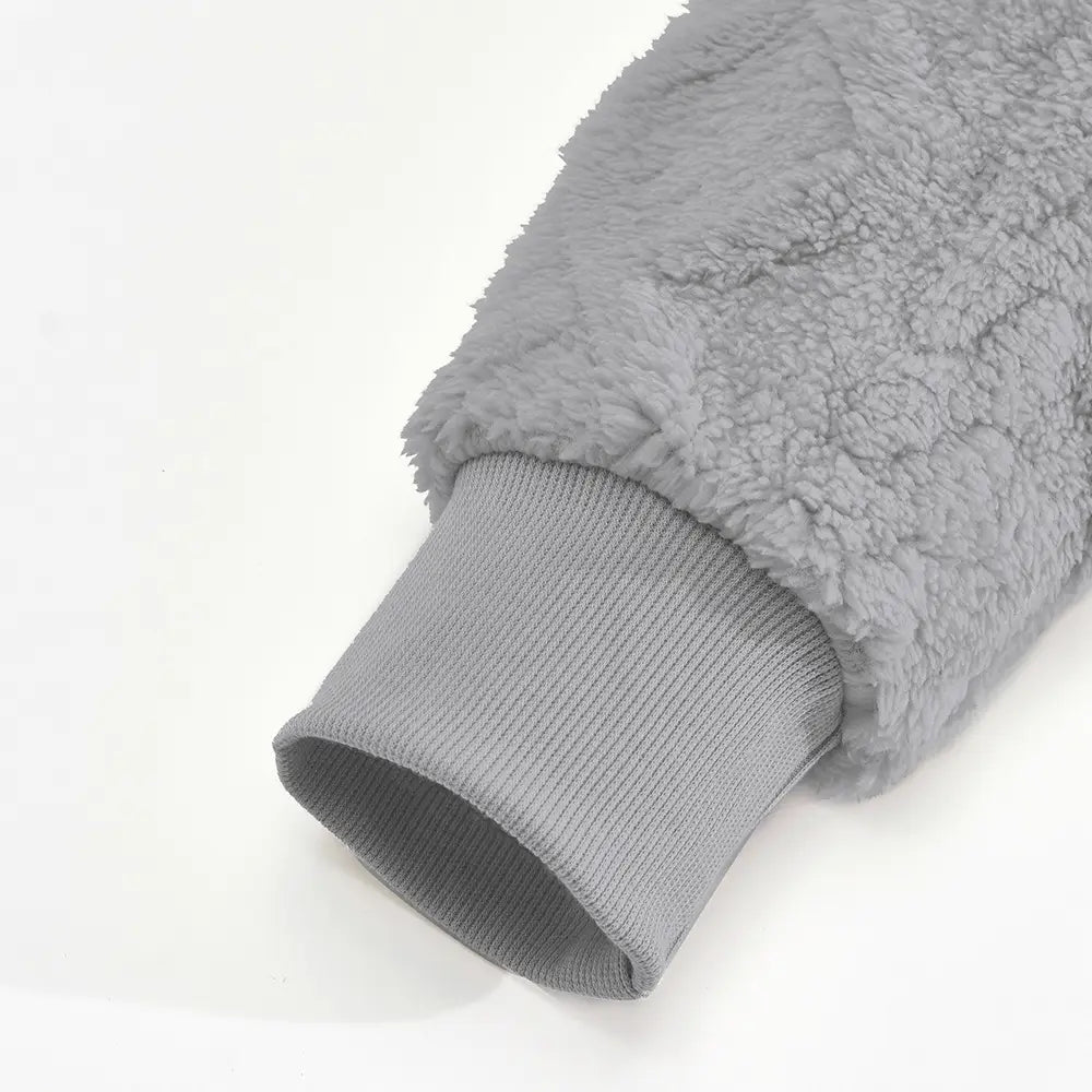 men’s textured fleece lined knit hoodie sleeve in gray with fleece lining and ribbed knit cuff.