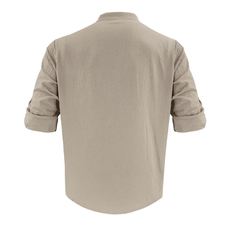 Camisa entallada para hombre color beige, en mezcla de lino, con cuello alzapié, de manga larga, con mangas arremangadas y tejido de textura sutil.