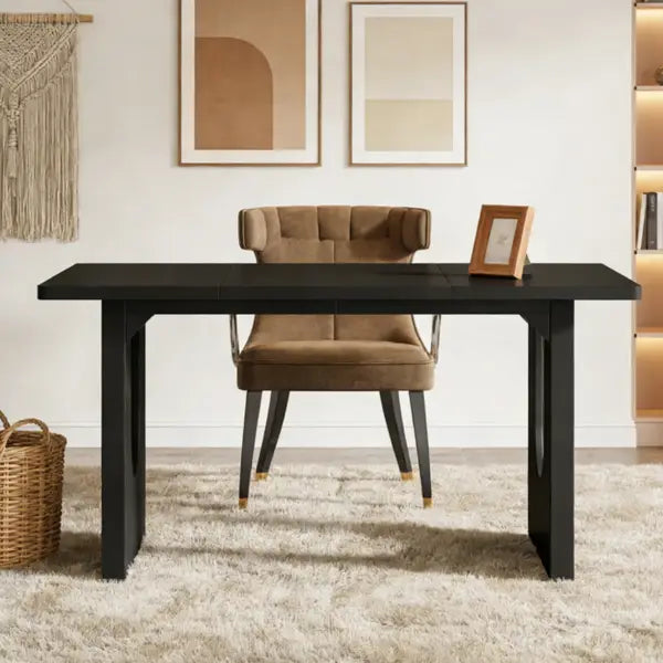 Schwarzer rechteckiger Schreibtisch für das Büro des Geschäftsführers mit geschwungenen, eleganten modernen Beinen und minimalistischer Gestaltung in einer Länge von 71 Zoll.