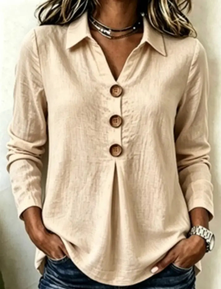 Beige Damen-Knopfleistenbluse mit langen Ärmeln, Holzknöpfen und lockerer Passform, ideal für den Casual-Einsatz.