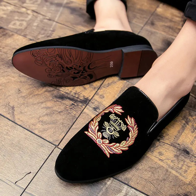Men’s Embroidered Laurel Wreath Velvet Loafers