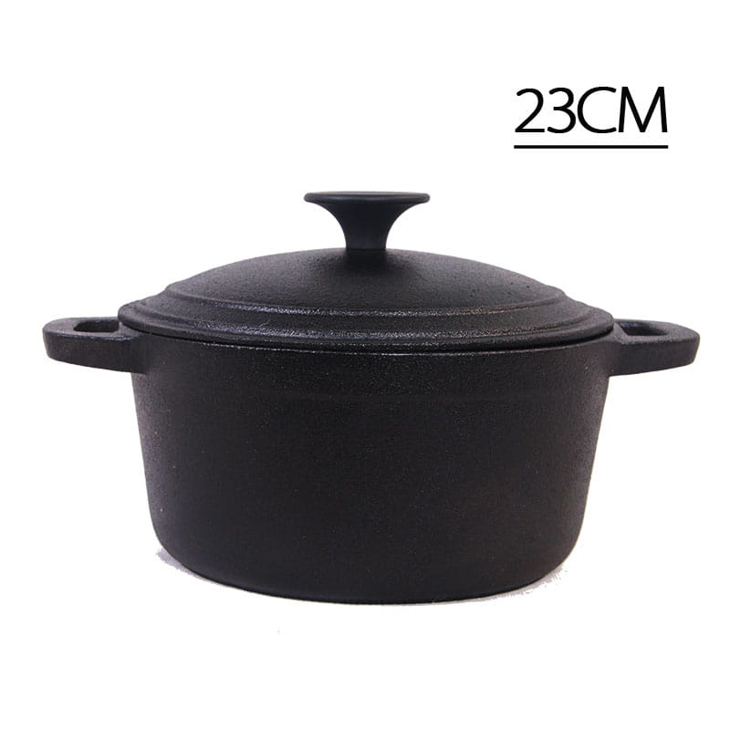 Cazuela de hierro fundido negro con tapa y dos asas laterales, diseñada para la preparación de cazuela y estofado, de 28 cm.