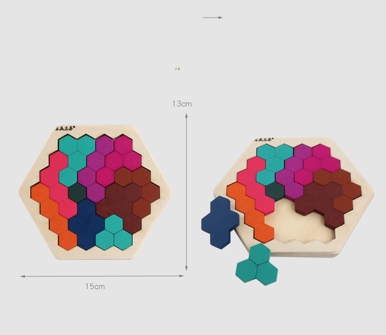 Un rompecabezas de madera hexagonal colorido que presenta piezas entrelazables en tonos vibrantes de rosa, turquesa, naranja y marrón, diseñado como un juguete educativo inicial tipo tangram.