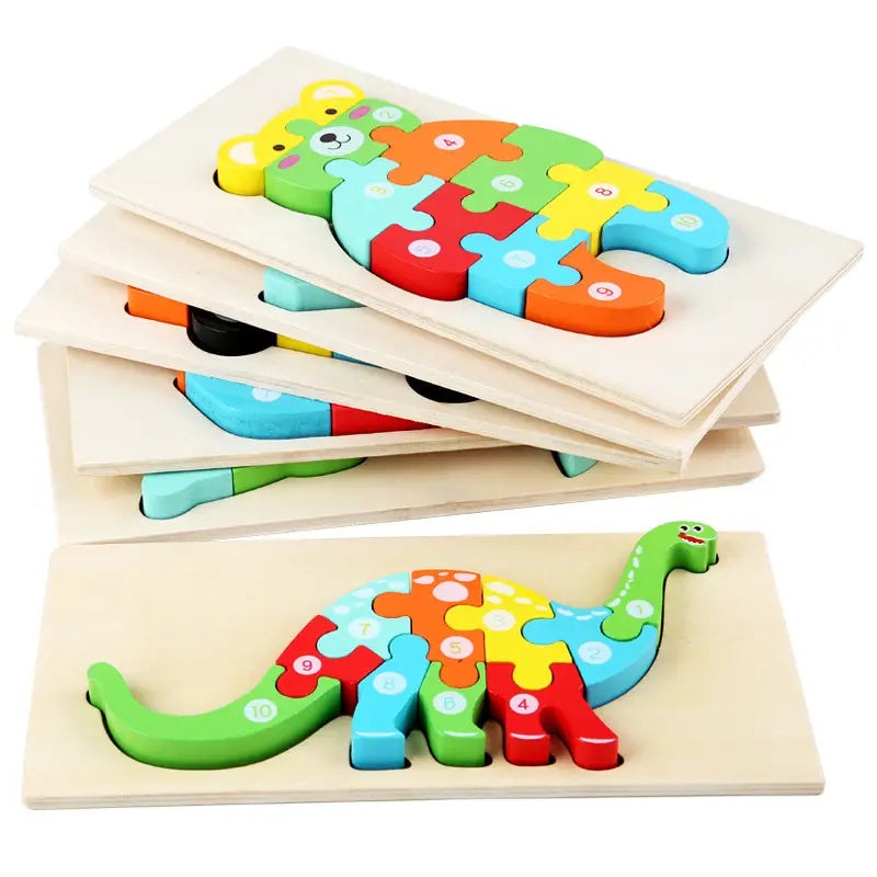 Puzzle de animales con números de madera, colorido y con forma de animales, para niños pequeños, con piezas con forma de oso y dinosaurio y ranuras numeradas para el montaje.