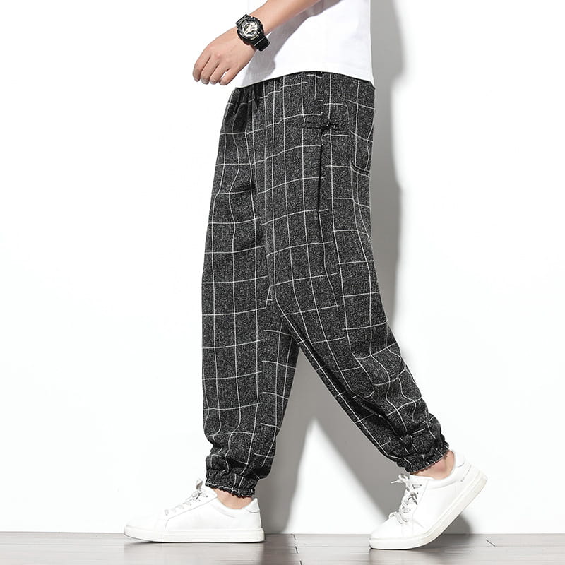 men plaid harem pants loose casual cropped trousers in black and white checkered pattern with relaxed fit