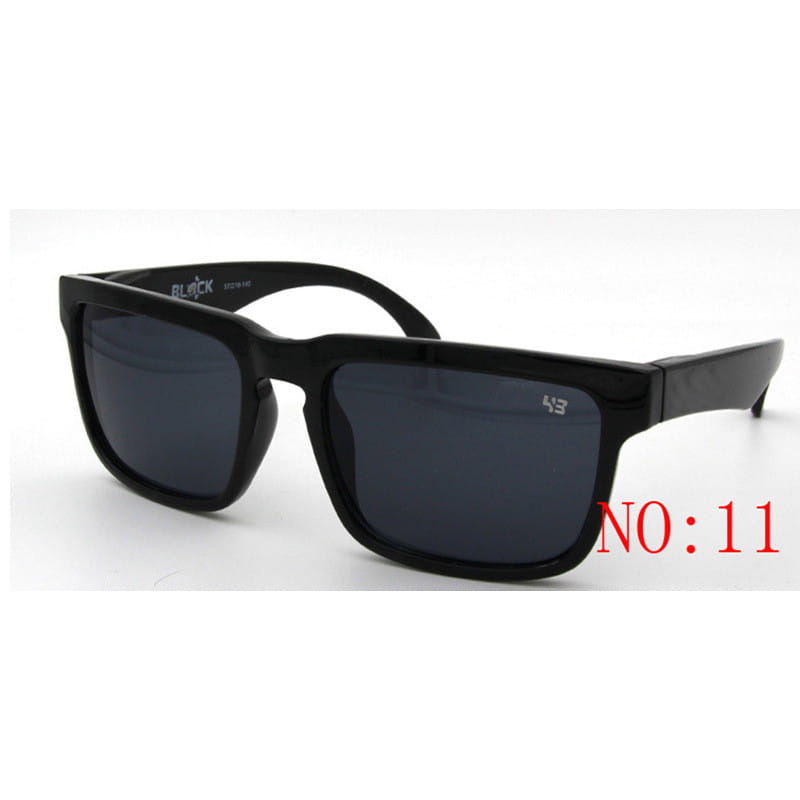 Unisex uv400 gradient mirror sport cycling sunglasses with black rectangular frames and dark gray lenses featuring a sleek modern design.