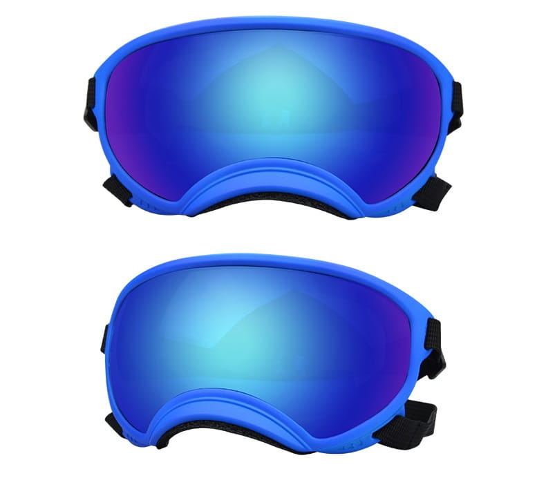 Lunettes de ski pour chien bleues avec verres miroir et sangles réglables noires, conçues pour des lunettes de protection antibuée coupe-vent.
