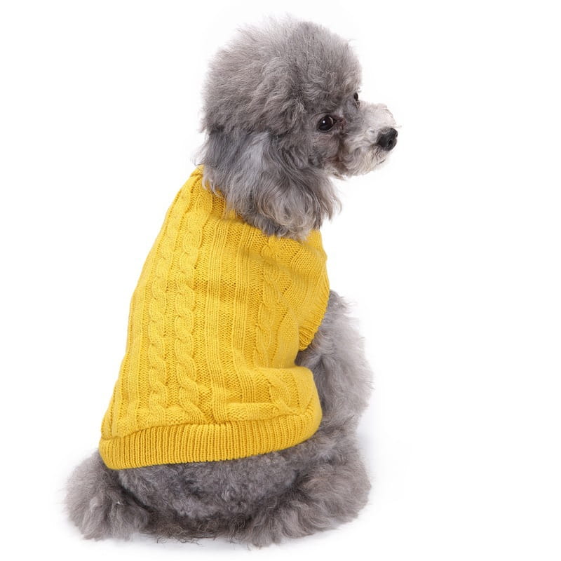 Suéter amarillo tejido tipo ochos para perros hecho de lana cálida, adecuado para mascotas en tallas xs a l, mostrado desde el reverso