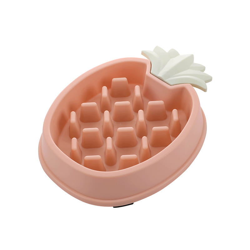 Cuenco para perros de alimentación lenta con forma de piña de silicona color rosa, con acento de hoja blanco, elaborado en plástico para alimentar a las mascotas.