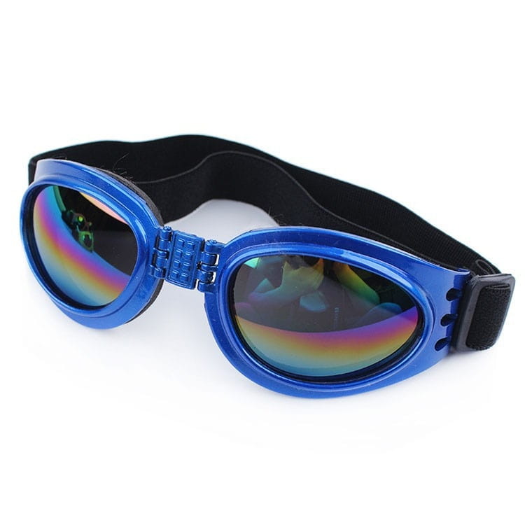 Gafas para perros azules plegables con protección UV, en forma de gafas para mascotas, con lentes reflectantes con tinte arcoíris iridiscente y una correa negra ajustable.