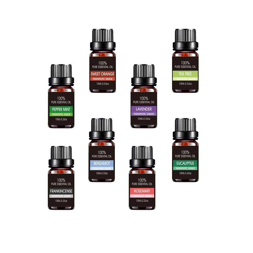 Set aus acht dunkelbraunen Glasfläschchen für ätherische Öle mit schwarzen gerippten Verschlüssen und farbenfrohen Etiketten mit Lavendel, Teebaum und Rosmarin aus dem Bio-ätherische-Öle-Set (10-ml-Aromatherapie-Geschenkset)