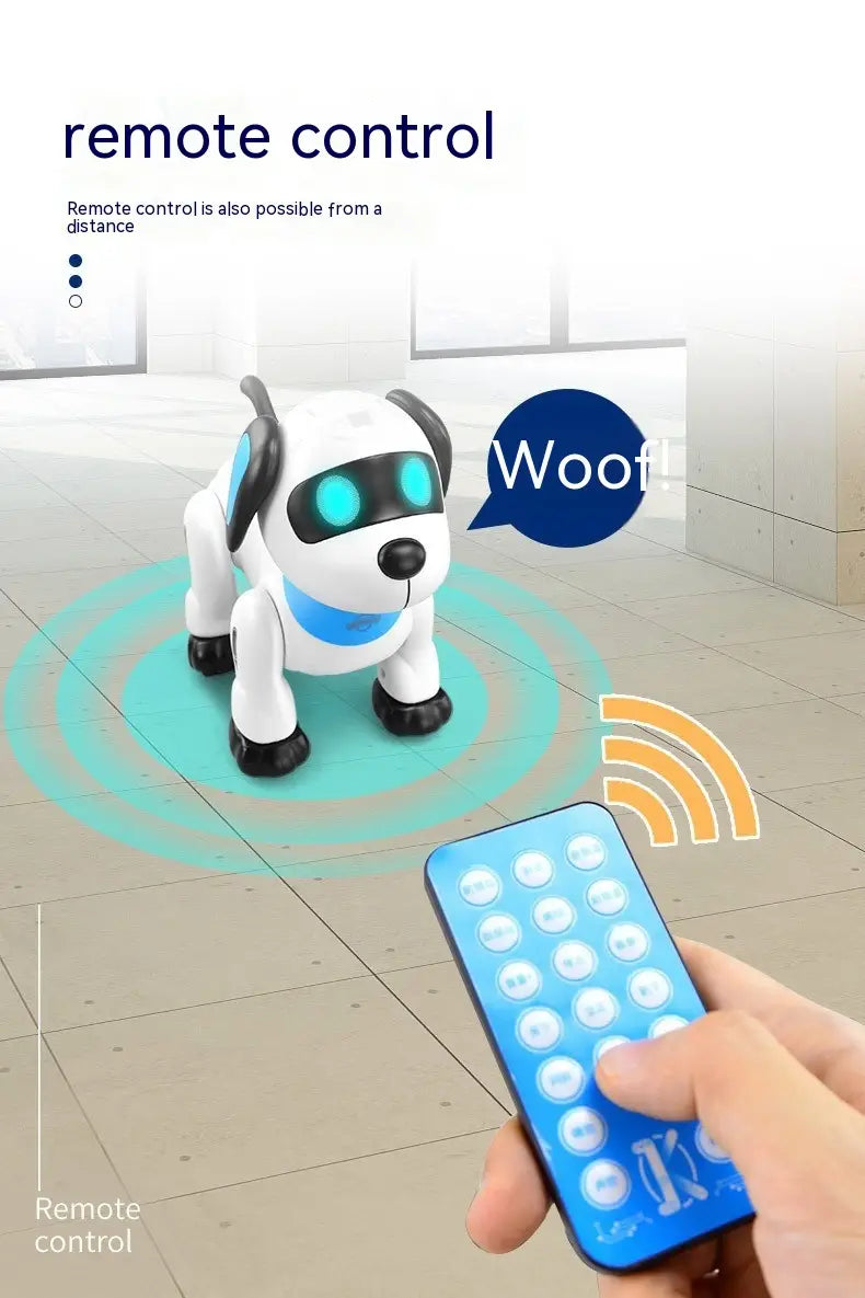 Chien robot télécommandé blanc et bleu avec oreilles noires, yeux, pattes et collier, conçu pour un jouet de commande vocale.