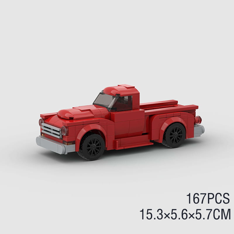 Camionnette ancienne de style vintage construite à partir de briques en plastique s’emboîtant les unes dans les autres, dans un ensemble de jouets par blocs de construction de camionnette rouge vintage.