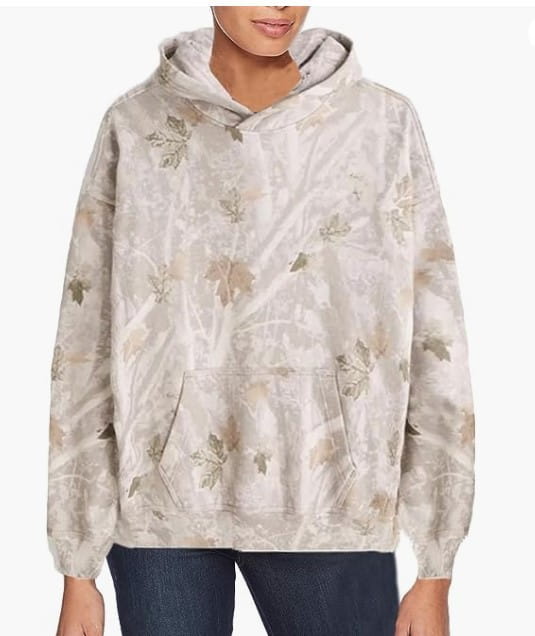 Un sweat à capuche surdimensionné unisexe doux, en beige et taupe camouflage délavés, avec des motifs discrets de feuilles, issu de la collection Retro 3d Tie Dye.