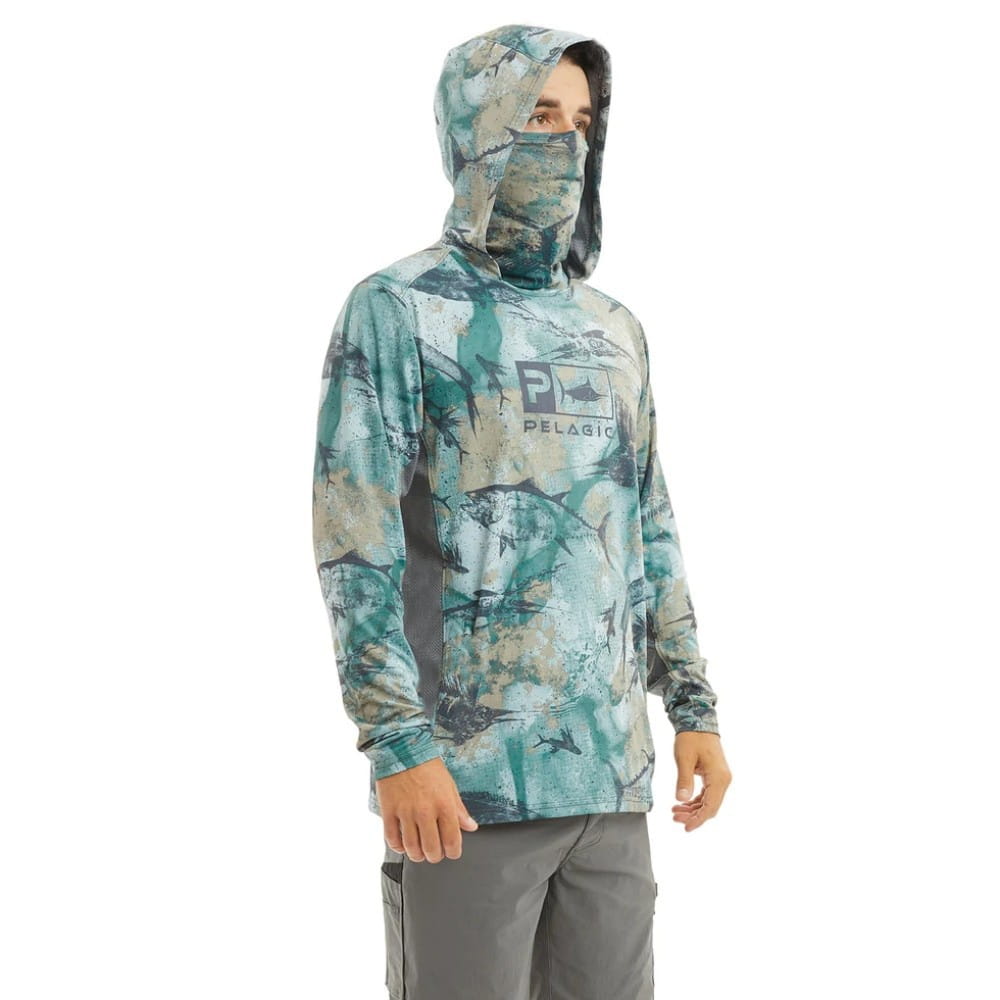 Sudadera con capucha para pesca de hielo de seda tipo pelágico con protección UV para hombre con patrón de camuflaje turquesa y gris, con mangas largas, capucha y mascarilla facial, con el logotipo de la marca Pelagic en el pecho.