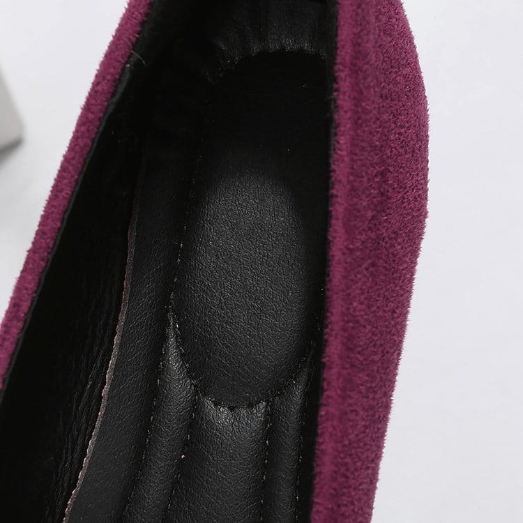 Women’s magenta suede bow round toe flat gommino loafers featuring matching bow accents for elegant wear.