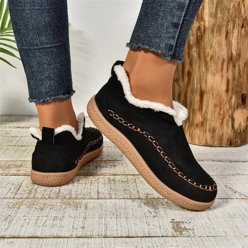Women’s v Cut Plush Suede Ankle Snow Boots