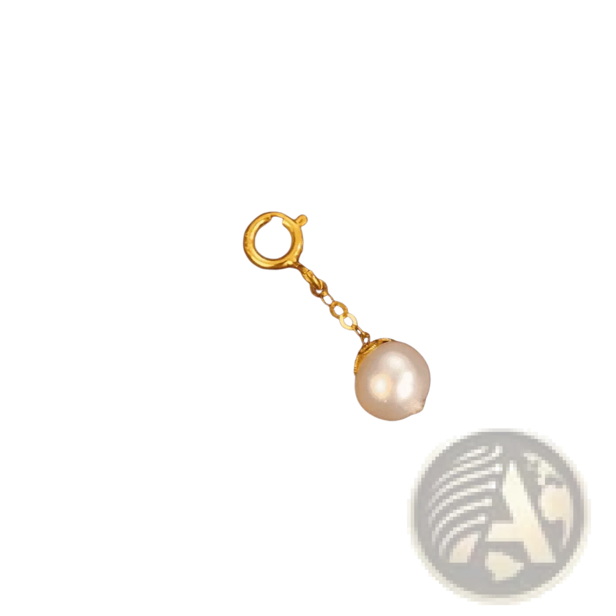 18k gold freshwater pearl charm pendant with a delicate gold-toned chain and a lustrous white pearl centerpiece