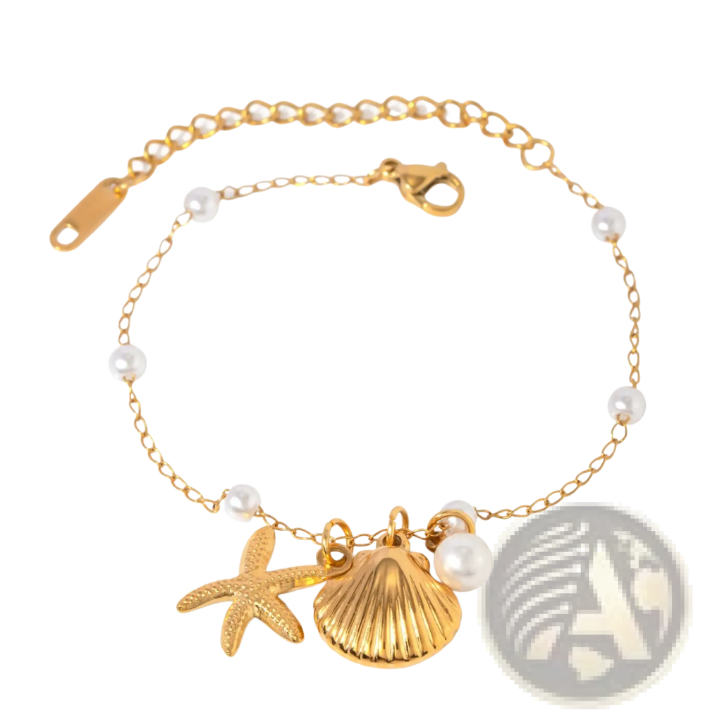 18k gold plated bracelet with delicate chain, white pearls, and starfish and scallop shell charms
