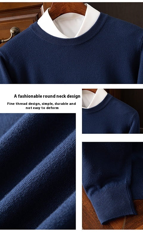 Suéter tipo pulóver de cuello redondo acanalado para hombre en azul marino, con construcción de hilo fino y puños acanalados, usado sobre una camisa con cuello blanco.