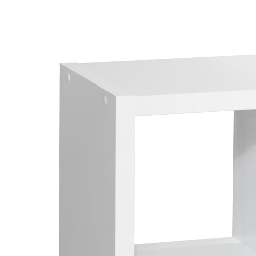 étagère en forme de cube blanc au design minimaliste épuré et aux bords lisses, dans le modèle d’étagère-bibliothèque blanche à 8 cubes, pour la maison et le bureau.
