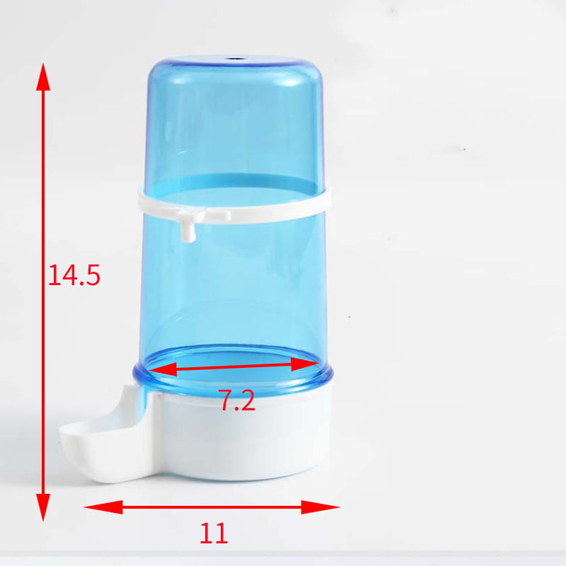 Distributeur d’eau pour oiseau destiné aux cages, grand format 15 cm, en plastique polypropylène translucide bleu, avec base et bec blancs.