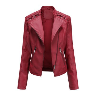 Damen Slim Fit rote Faux-Leder-Motojacke mit dekorativer Ziernaht am Kragen und an den Schultern.