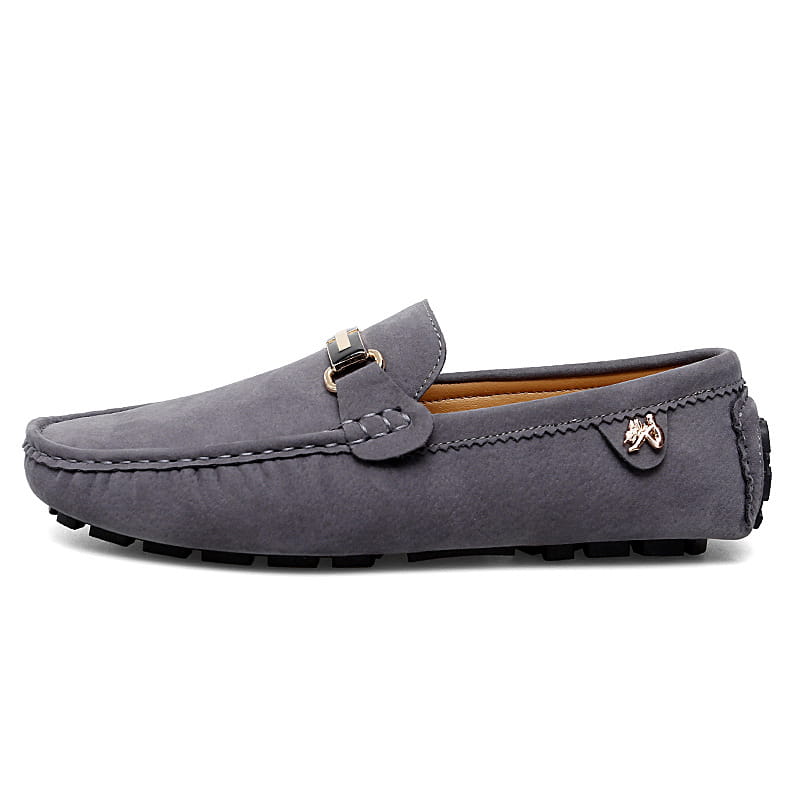Grau-brauner Samtleder-Herren-Horsebit-Loafer mit metallischer Schnalle und handgefertigten Ziernähten als Gommino-Schuh