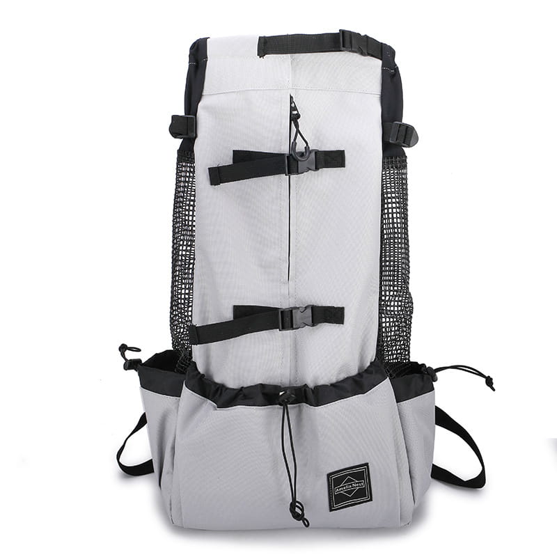 Sac à dos gris et noir pour chien en maille et nylon, avec sangles réglables et poche avant, pour les déplacements portables.