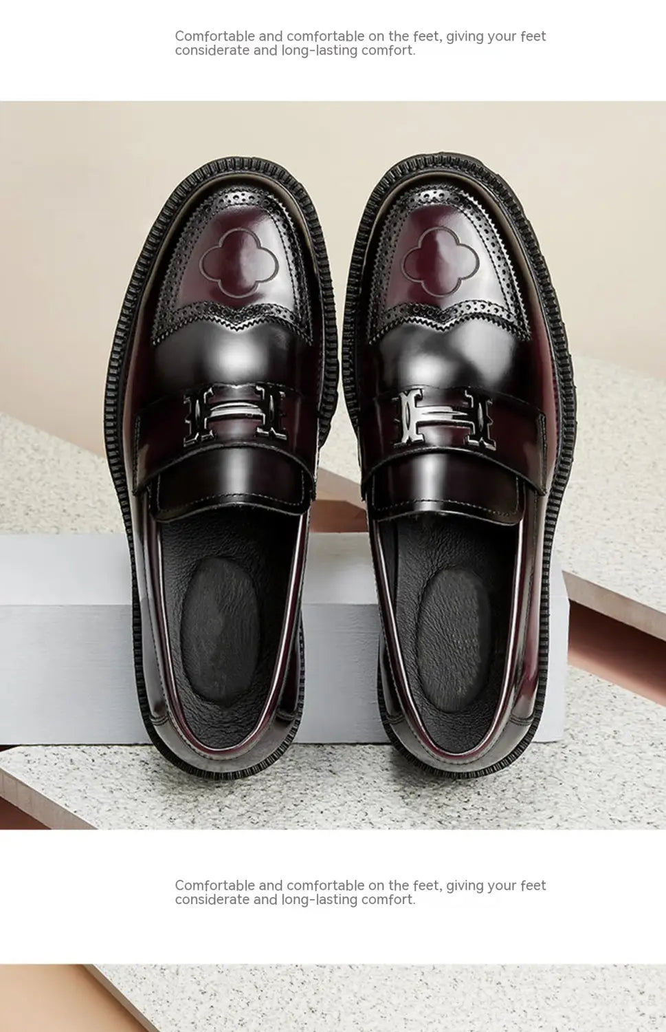 Mocassins en cuir noir avec finition lustrée et détails brogue décoratifs au niveau de l’avant-pied, avec semelle en caoutchouc et boucle.