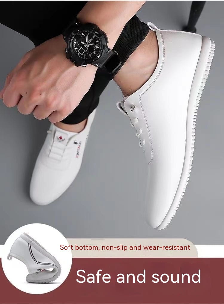 Zapatillas planas casuales de cuero blanco con diseño con cordones, ligeras y transpirables, con suela de goma texturizada y un logotipado lateral sutil.