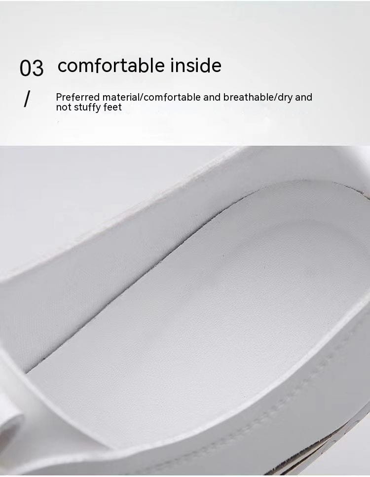 Forro interior blanco de zapatillas planas casuales de cuero con material suave y transpirable, diseñado para una comodidad ligera
