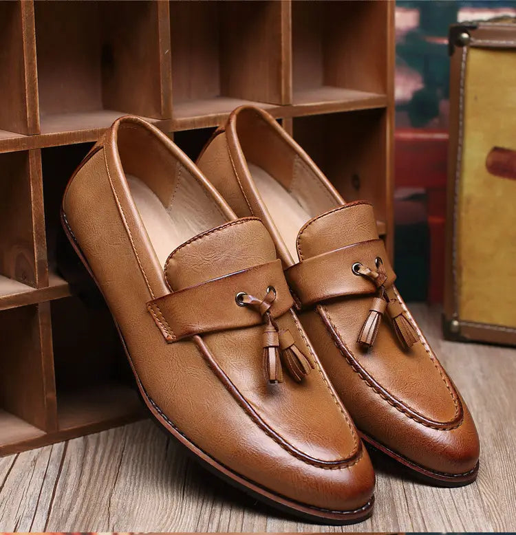 Men’s British Retro Tassel Leather Loafers
