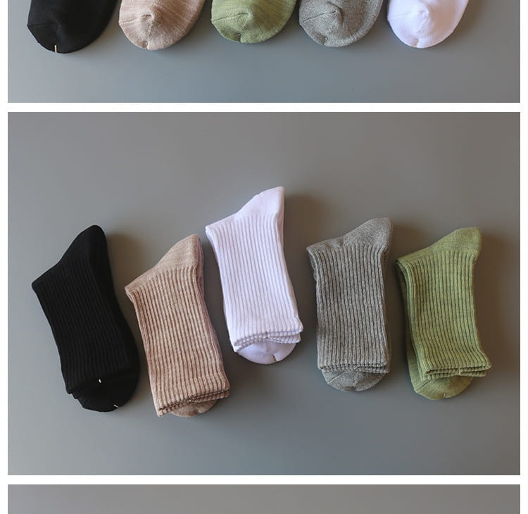 Lot de chaussettes de sport en coton épaissi à base éponge, présentant une conception de cheville en tricot côtelé dans des tons neutres, incluant noir, beige, blanc, gris et vert