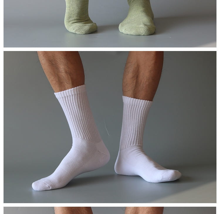 Chaussettes mi-mollet en coton côtelé blanc, avec tissu éponge épaissi, conçues pour un usage sportif.