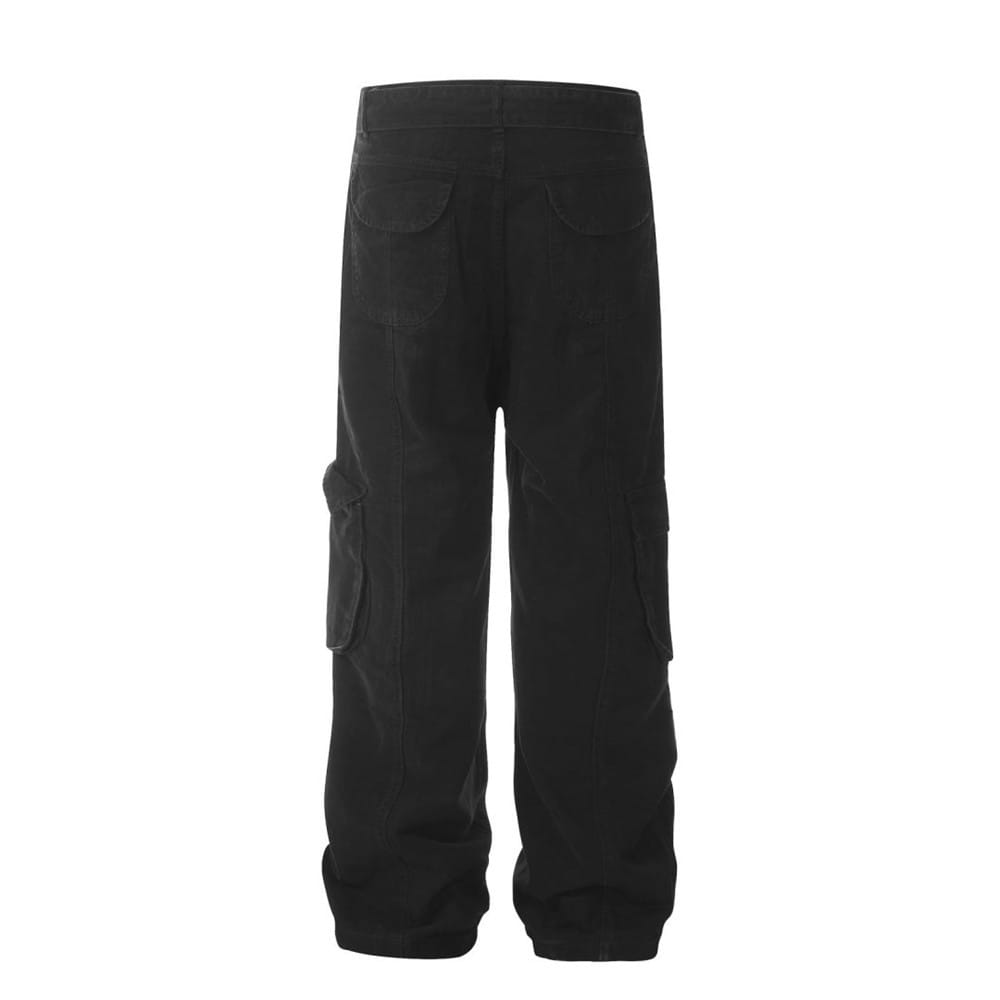 Salopettes cargo en jean de coton noir à coupe slim pour homme, avec plusieurs poches et une coupe fuselée décontractée.
