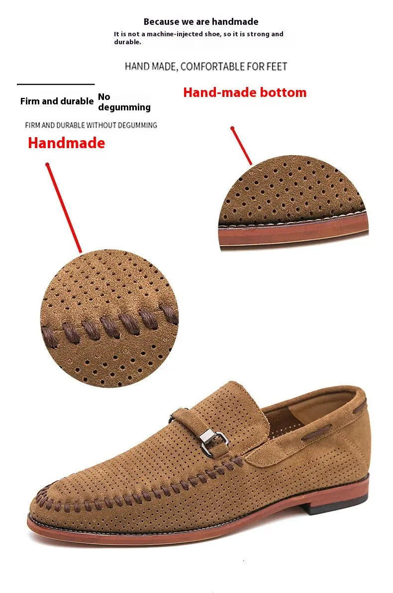 Mocasines de cuero en ante color camel con empeine perforado, detalles de costura y hebilla de tono plateado, estilo mule, para un uso sencillo.