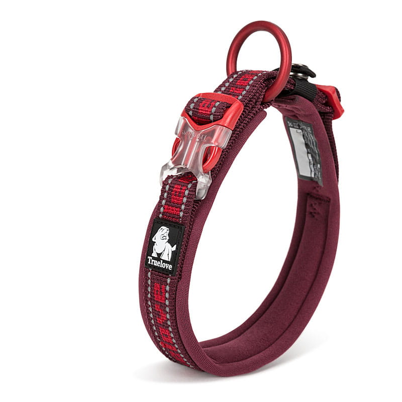 Großes Hundetraining-Collar-Plaid-Nylongeschirr mit weinrotem und rotem Karo-Design von truelove, mit klarem Kunststoffschnallenverschluss und Metallring.