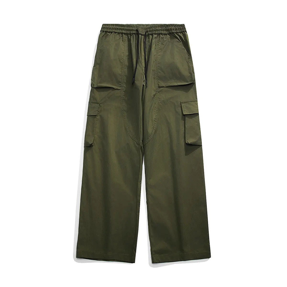 Herren-Langgrößen-Retro- gerade Cargo-Trackhosen in olivgrün mit mehreren Klappentaschen und elastischem Bund.