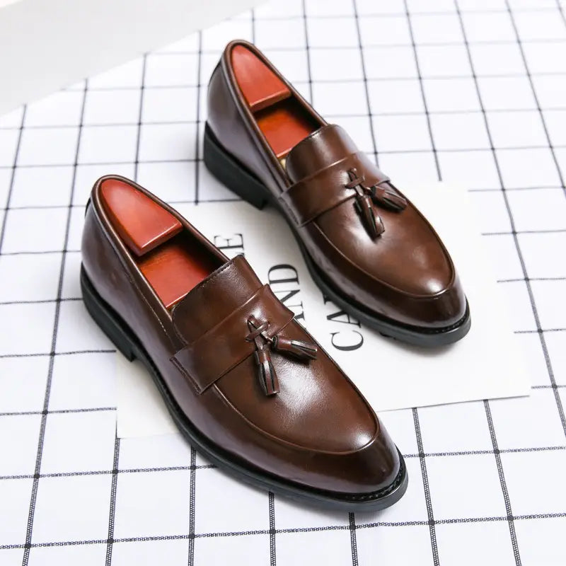 men tassel loafers classic leather dress shoes in brown polished leather with tassel detailing and black rubber soles