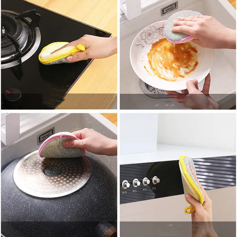 キッチンの表面をこするための、柔らかな質感のある表面を備えた、黄色およびピンクの研磨用クリーニングスポンジで構成された両面メッシュのキッチン用スポンジ。