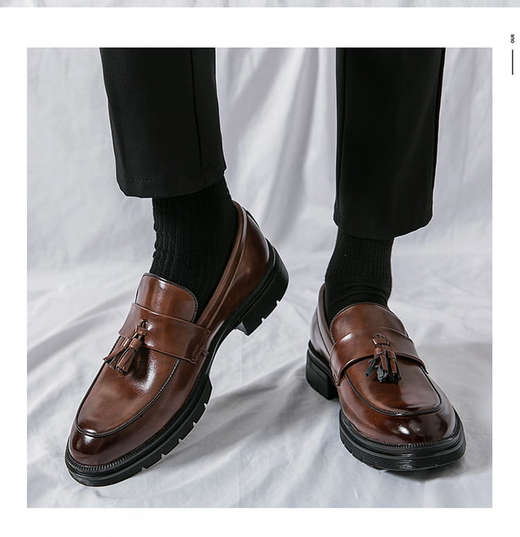 men’s breathable black patent leather tassel loafers with chunky sole for stylish formal and casual wear