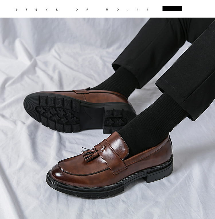 men’s breathable black patent leather tassel loafers with chunky sole for stylish formal and casual wear