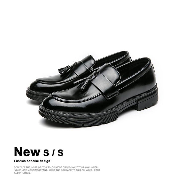 men’s breathable black patent leather tassel loafers with chunky sole for stylish formal and casual wear