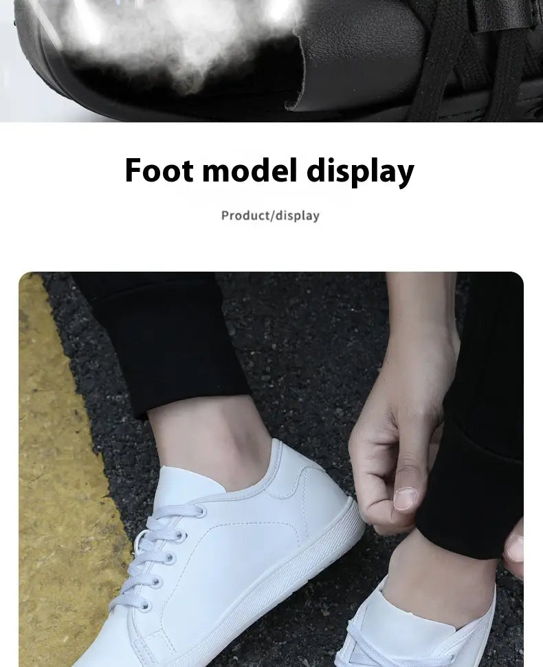 Zapatillas minimalistas de lona blanca de puntera ancha de cuero con cordones negros y diseño antideslizante.